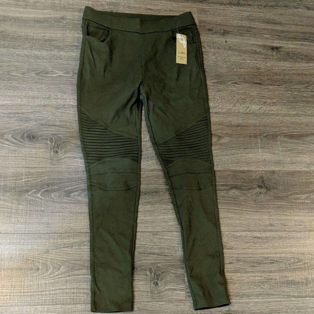 🇺🇲FOURTH SALE🇺🇲NWT Moto jeggings